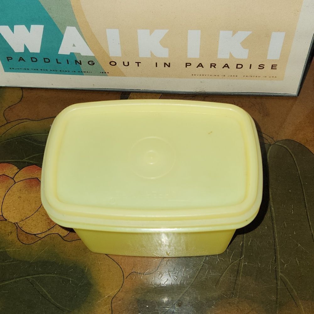 Tupperware Yellow Container - Picture 2 of 5